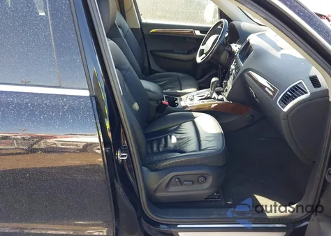 2009 Audi Q5 3.2 Premium z USA, uszkodzony, nr VIN WA1KK78R89A031299